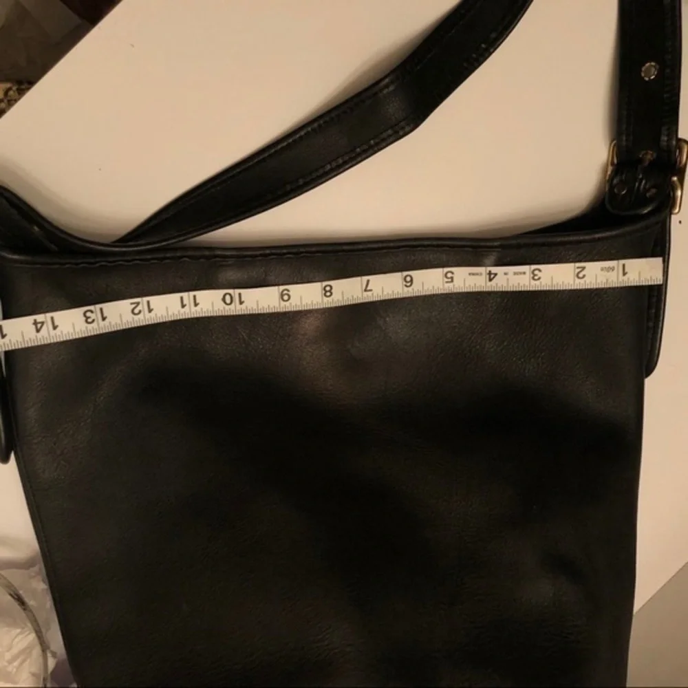 Coach vintage xl black leather feed bucket bag 9085